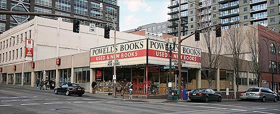 Powell's Book Store Portland, Oregon